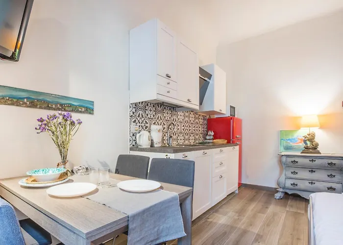 Thousand Dreams Apartment *
